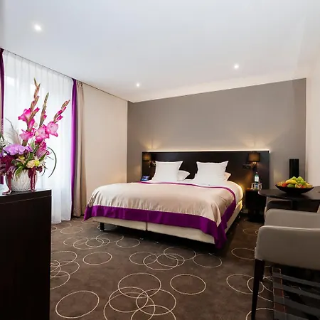 Grand Des Bains Otel