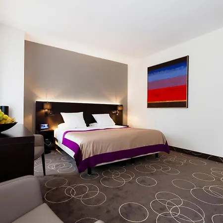 Otel Grand Des Bains 4*